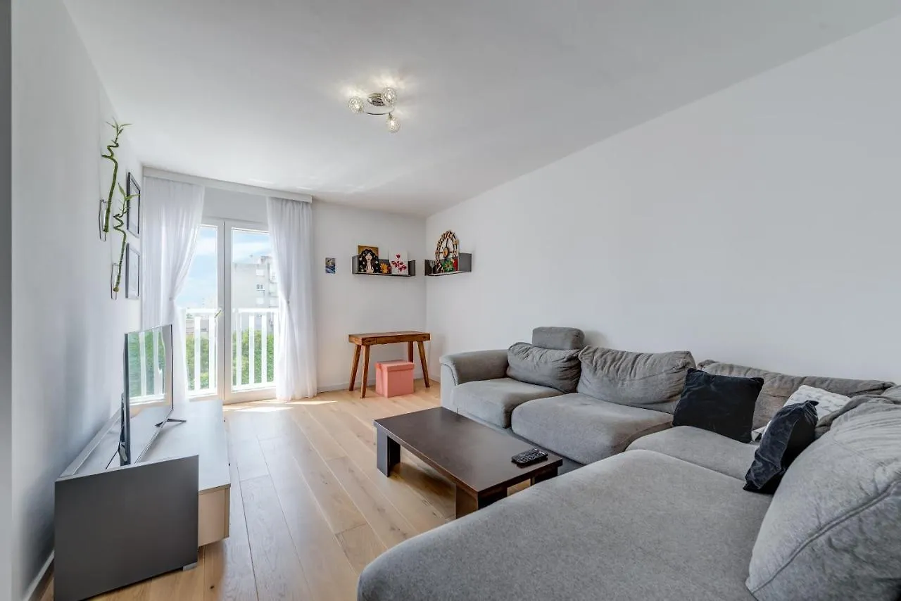 Apartment Modern 90 M2 Apt With Balcony W The Sea View Split