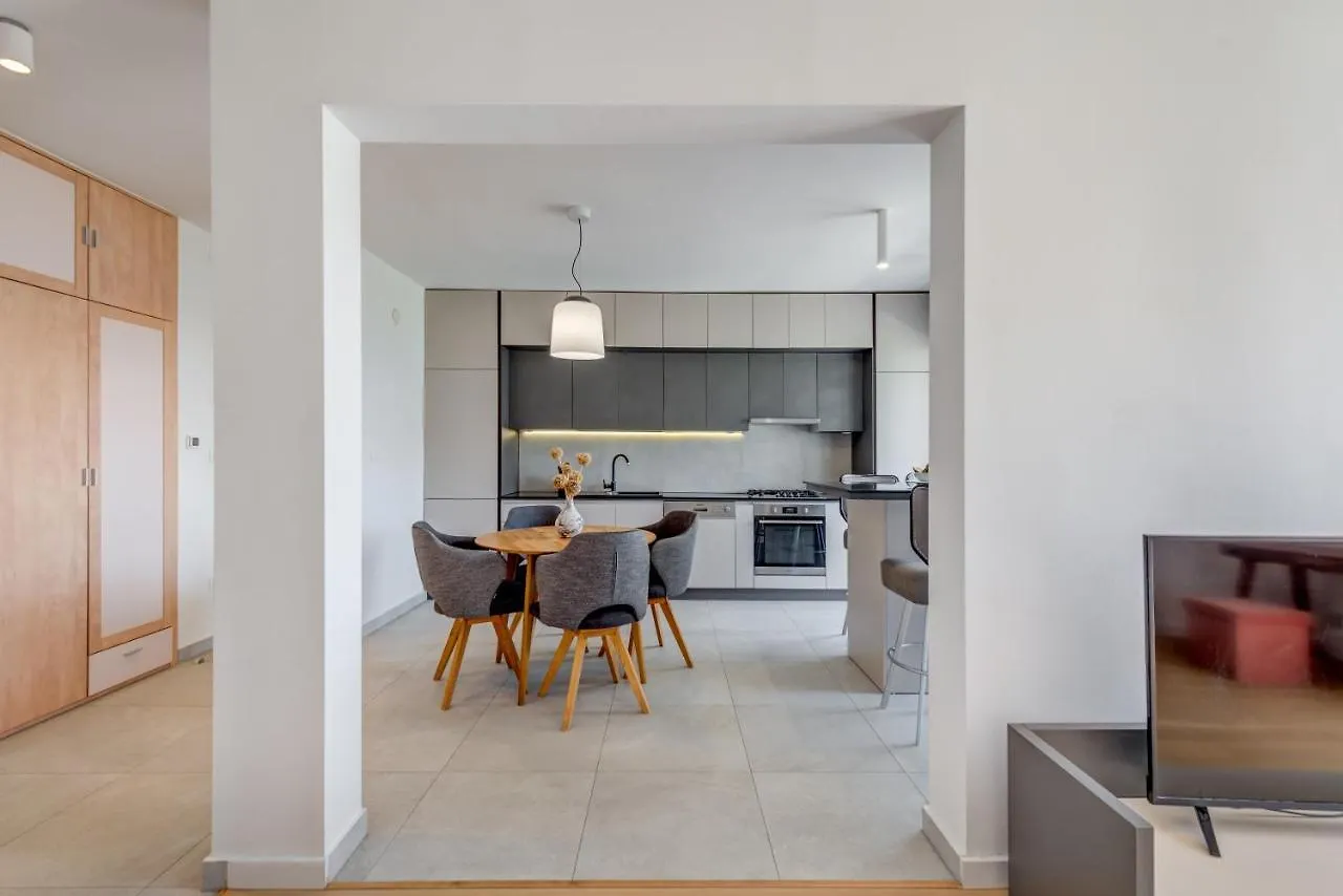 Apartment Modern 90 M2 Apt With Balcony W The Sea View Split